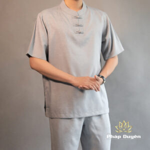 Alternative view of Bộ Cư Sĩ Nam Cổ Trụ Tay Ngắn Vải Linen Màu Xám, Size S, M, L, XL